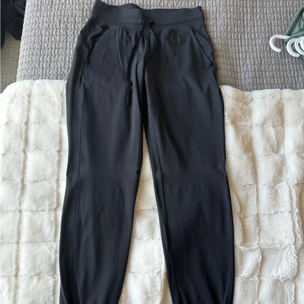 Lululemon ready to rulu jogger